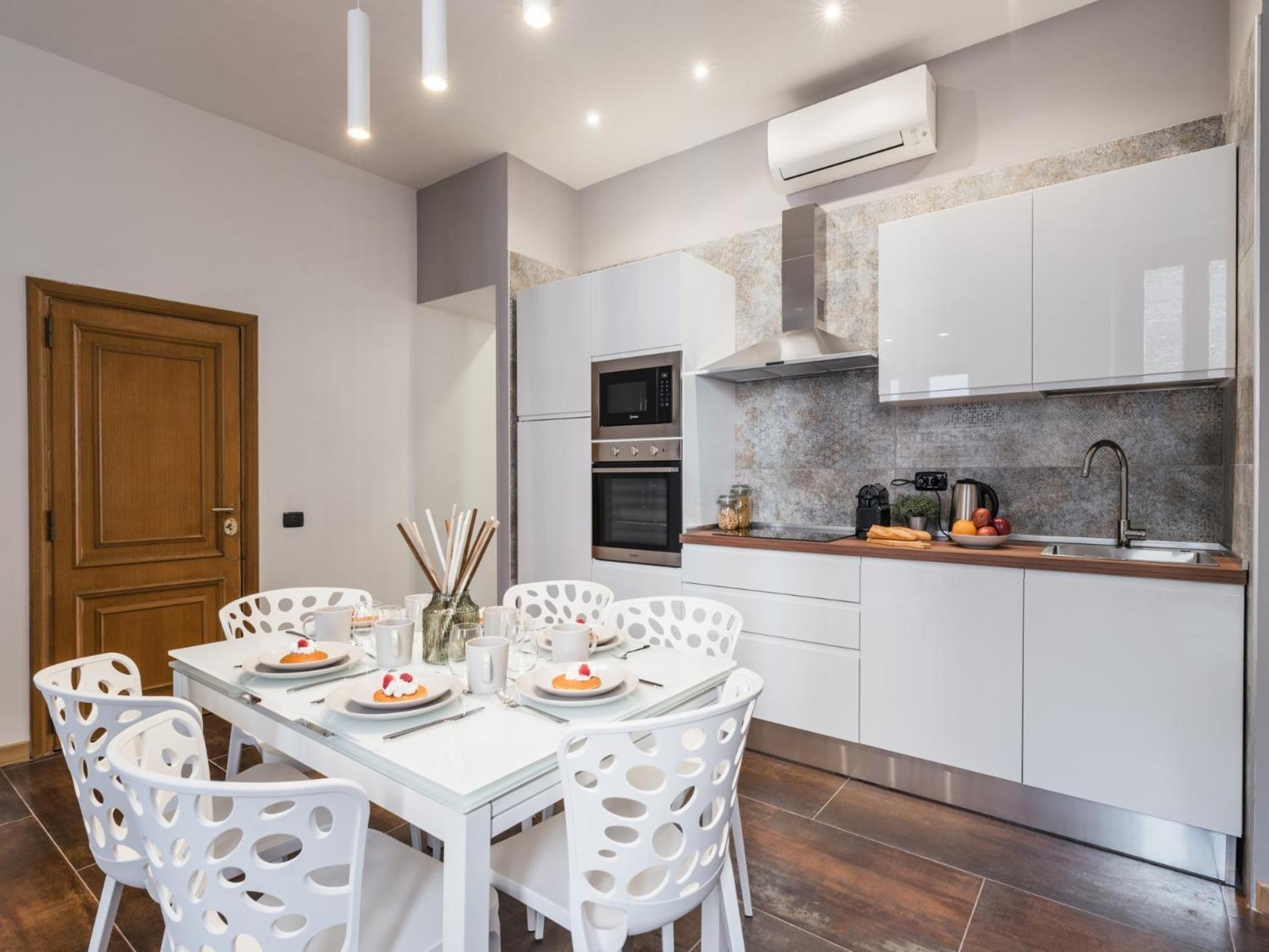 The Best Rent - Four-Room Apartment A Few Steps From The Trevi Fountain Extérieur photo